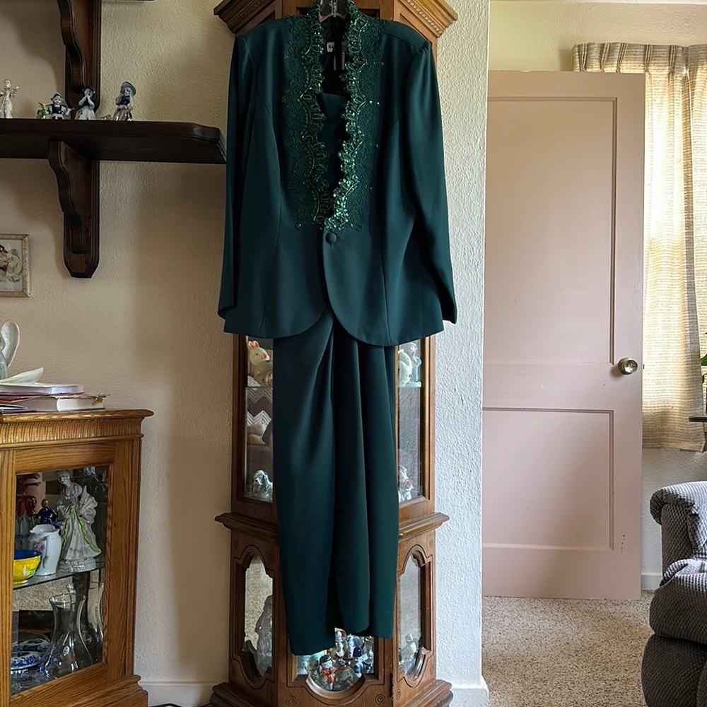 Karen Miller New York Hunter Green Formal Dress & Jacket